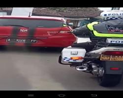 Utamakan Keselamatan Pasein Unit Turjawali Satlantas Polres Lebak Pold