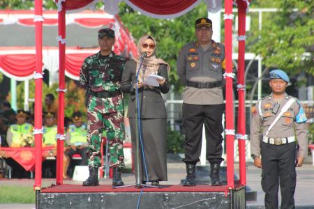 BUPATI DEMAK PIMPIN APEL PASUKAN P