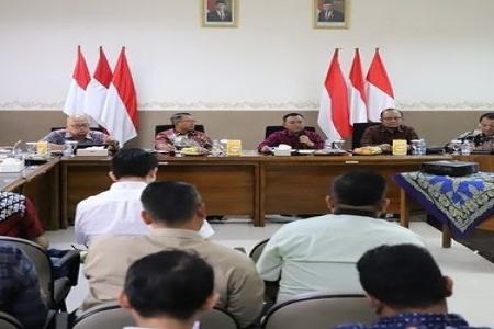 Monitoring Evaluasi Layanan Pertanahan