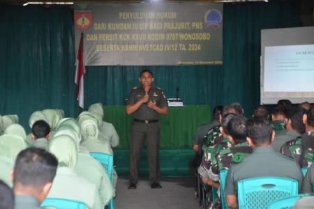 ANGGOTA PERSIT MENDAPATKAN PENGARA