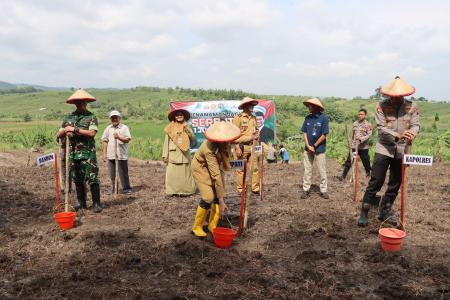  DUKUNG ASTA CITA PRESIDEN, POLRES