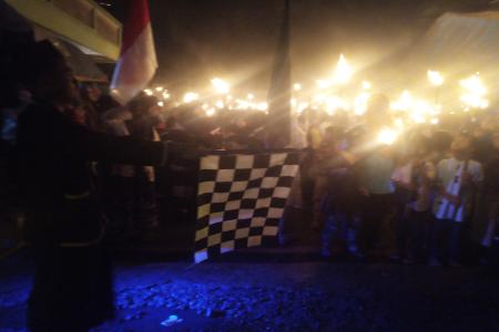 Pawai Obor dan Pawai Taaruf Desa karan