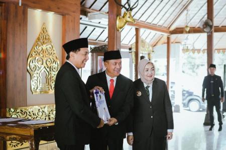 Serah Terima Jabatan Bupati dan Wakil 