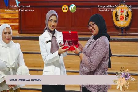 Mahasiswi Apoteker Asal Purbalingga Ja