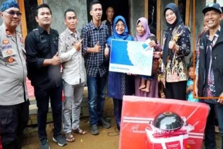 Bupati Dewi Tinjau Langsung Program BS