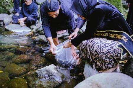 Merthi Bumi Wujud Rasa Syukur dan Pele
