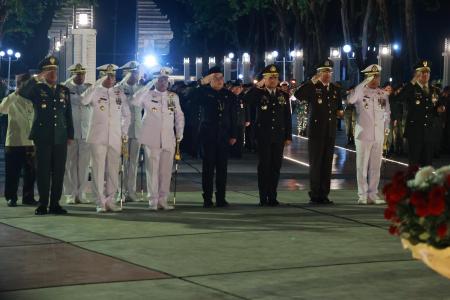 HADIRI RENUNGAN SUCI JELANG HUT KE
